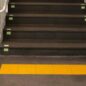 Escadas metálicas prevent senior